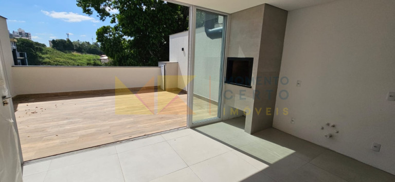 Imagem Sobrado com 3 Quartos à Venda, 263 m² em Velha - Blumenau Imagem Sobrado com 3 Quartos à Venda, 263 m² em Velha - Blumenau