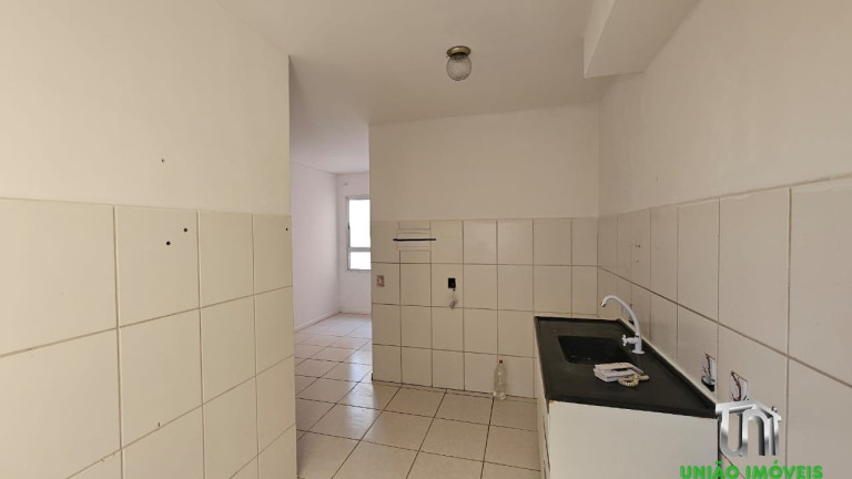 Imagem Imóvel com 2 Quartos para Alugar, 55 m² em Conjunto Habitacional Marcelo Stefani - Bragança Paulista Imagem Imóvel com 2 Quartos para Alugar, 55 m² em Conjunto Habitacional Marcelo Stefani - Bragança Paulista