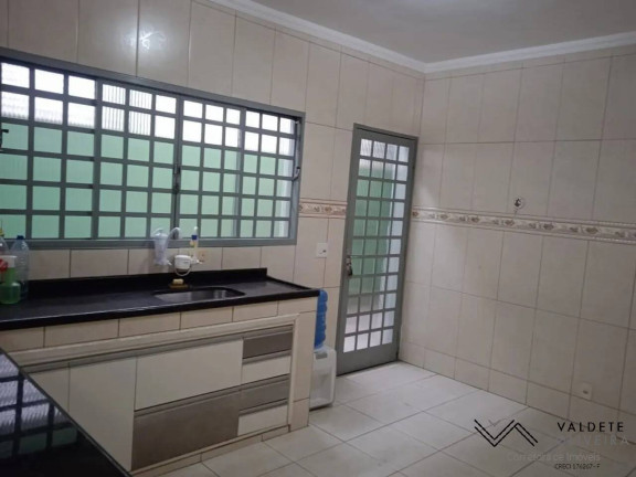 Imagem Sobrado com 3 Quartos à Venda,  em Jardim Colonial - São José Dos Campos