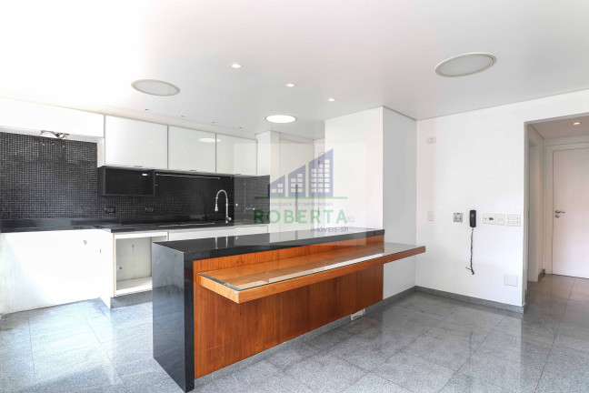 Imagem Apartamento com 3 Quartos à Venda, 300 m² em Real Parque - São Paulo Imagem Apartamento com 3 Quartos à Venda, 300 m² em Real Parque - São Paulo