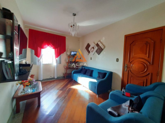 Imagem Casa com 6 Quartos à Venda, 96 m² Imagem Casa com 6 Quartos à Venda, 96 m²