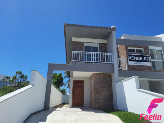 Imagem Casa com 3 Quartos à Venda, 168 m² em Campeche - Florianópolis Imagem Casa com 3 Quartos à Venda, 168 m² em Campeche - Florianópolis