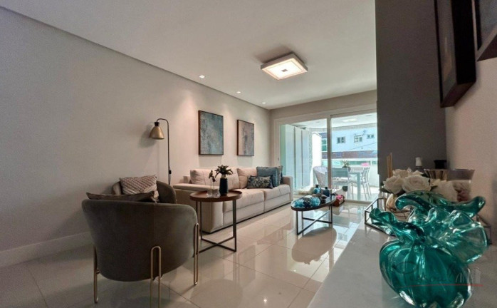 Imagem Apartamento com 3 Quartos à Venda, 244 m² em Agronômica - Florianópolis Imagem Apartamento com 3 Quartos à Venda, 244 m² em Agronômica - Florianópolis