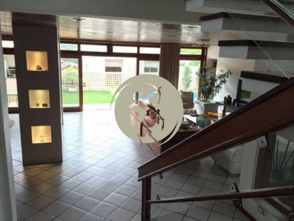 Casa de Condomínio com 3 Quartos à Venda, 300 m² em Alphaville - Santana De Parnaíba