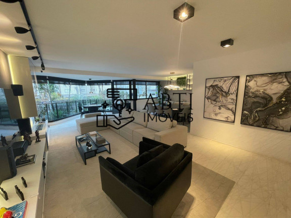 Imagem Apartamento com 4 Quartos à Venda, 247 m² em Aclimação - São Paulo Imagem Apartamento com 4 Quartos à Venda, 247 m² em Aclimação - São Paulo