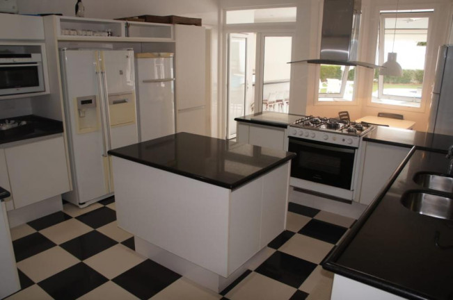Imagem Casa com 7 Quartos à Venda, 968 m² em Jardim Virgínia (enseada) - Guarujá