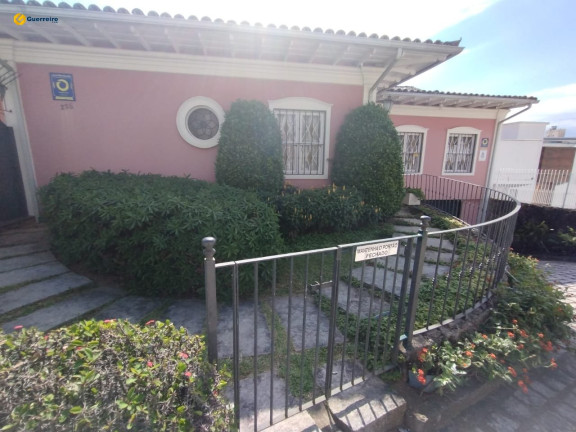 Imagem Casa com 4 Quartos à Venda, 536 m² em Centro - Florianópolis Imagem Casa com 4 Quartos à Venda, 536 m² em Centro - Florianópolis