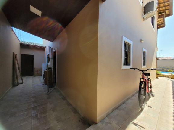 Imagem Sobrado com 4 Quartos à Venda, 231 m² em Cibratel I - Itanhaém Imagem Sobrado com 4 Quartos à Venda, 231 m² em Cibratel I - Itanhaém