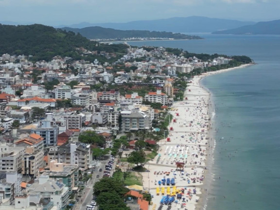 Imagem Casa com 4 Quartos para Alugar,  em Canasvieiras - Florianópolis