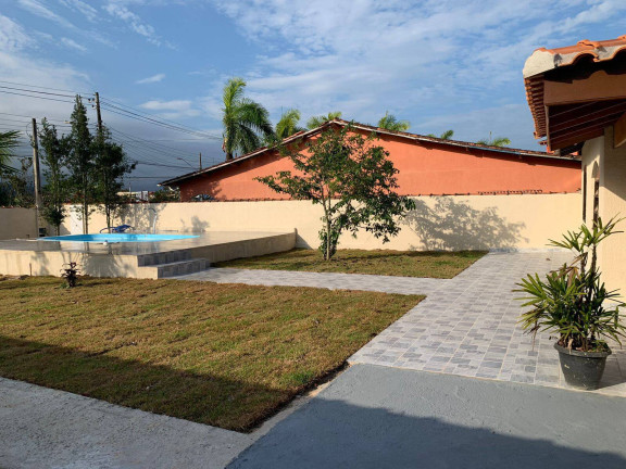 Imagem Casa com 2 Quartos à Venda, 85 m² em Balneário Copacabana - Caraguatatuba