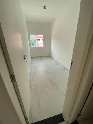 Imagem Casa de Vila com 4 Quartos à Venda, 120 m² em Vila Praiana - Lauro De Freitas Imagem Casa de Vila com 4 Quartos à Venda, 120 m² em Vila Praiana - Lauro De Freitas