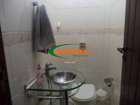 Imagem Casa com 5 Quartos à Venda, 520 m² em Grajaú - Rio De Janeiro Imagem Casa com 5 Quartos à Venda, 520 m² em Grajaú - Rio De Janeiro