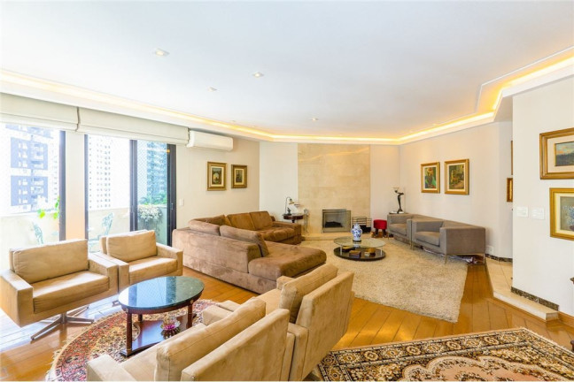 Imagem Apartamento com 3 Quartos à Venda, 200 m² em Campo Belo - São Paulo