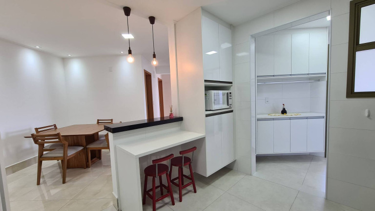 Imagem Apartamento com 2 Quartos à Venda, 113 m² em Canto Do Forte - Praia Grande