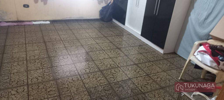 Imagem Casa com 5 Quartos à Venda, 162 m² em Jardim Vila Galvão - Guarulhos Imagem Casa com 5 Quartos à Venda, 162 m² em Jardim Vila Galvão - Guarulhos