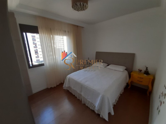 Imagem Apartamento com 4 Quartos à Venda, 243 m² em Centro - Florianópolis Imagem Apartamento com 4 Quartos à Venda, 243 m² em Centro - Florianópolis