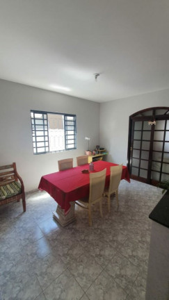 Imagem Casa com 3 Quartos à Venda, 150 m² em Jardim São Jorge - São José Dos Campos Imagem Casa com 3 Quartos à Venda, 150 m² em Jardim São Jorge - São José Dos Campos