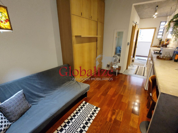Kitnet com 1 Quarto à Venda, 33 m² em Boqueirão - Santos