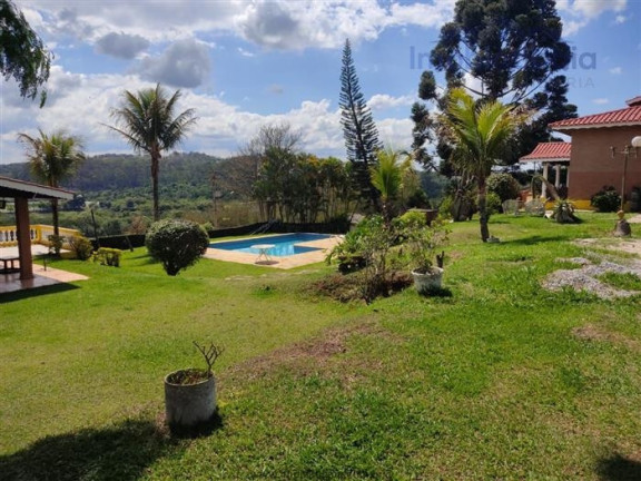 Chácara com 4 Quartos à Venda, 2.400 m² em Canedos - Piracaia