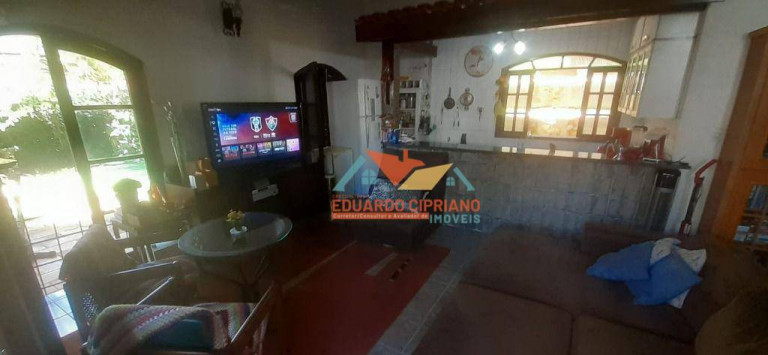 Imagem Casa com 3 Quartos à Venda, 180 m² em Massaguaçu - Caraguatatuba