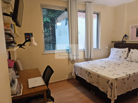 Imagem Imóvel com 3 Quartos à Venda, 69 m² em Botafogo - Rio De Janeiro Imagem Imóvel com 3 Quartos à Venda, 69 m² em Botafogo - Rio De Janeiro