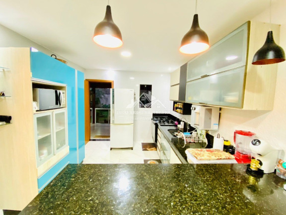 Imagem Casa com 3 Quartos à Venda, 310 m² em Parque Residencial Laranjeiras - Serra Imagem Casa com 3 Quartos à Venda, 310 m² em Parque Residencial Laranjeiras - Serra