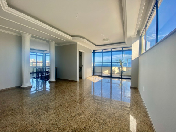 Cobertura com 3 Quartos à Venda, 240 m² em Kobrasol - São José