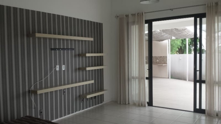 Imagem Casa de Condomínio com 3 Quartos à Venda, 205 m² em Condomínio Real Ville - Pindamonhangaba Imagem Casa de Condomínio com 3 Quartos à Venda, 205 m² em Condomínio Real Ville - Pindamonhangaba