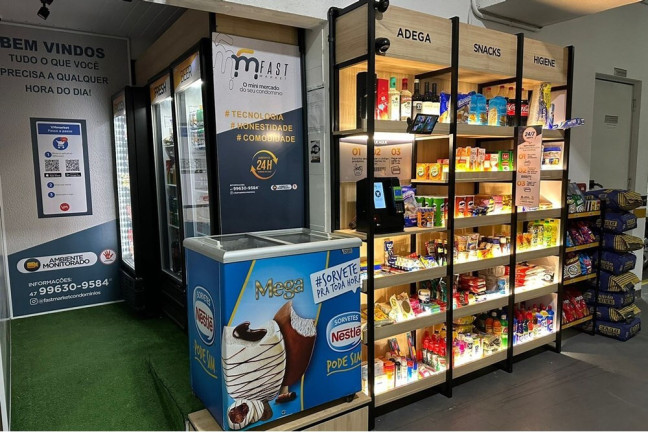 Imagem Imóvel com 3 Quartos à Venda, 103 m² em Centro - Itajaí Imagem Imóvel com 3 Quartos à Venda, 103 m² em Centro - Itajaí