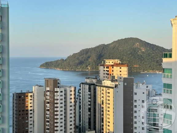 Cobertura com 3 Quartos à Venda, 330 m² em Centro - Balneário Camboriú