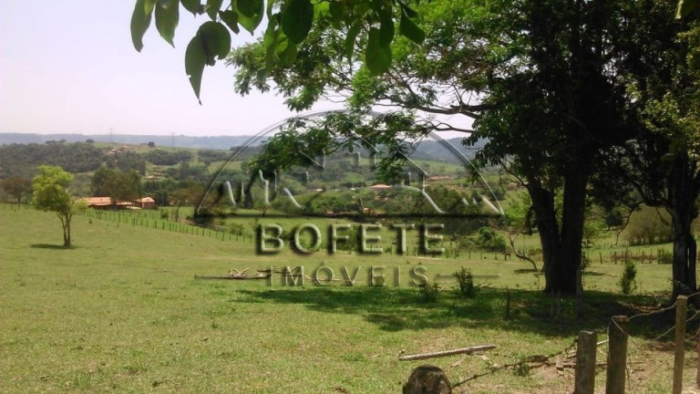Imagem Imóvel com 2 Quartos à Venda, 20.000 m² em Rural - Bofete Imagem Imóvel com 2 Quartos à Venda, 20.000 m² em Rural - Bofete