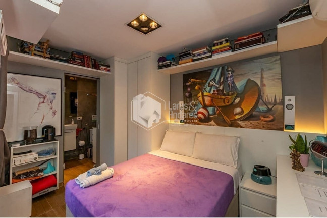 Imagem Casa com 3 Quartos à Venda, 200 m² em Vila Nova Conceição - São Paulo Imagem Casa com 3 Quartos à Venda, 200 m² em Vila Nova Conceição - São Paulo
