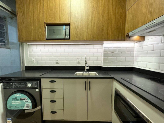 Imagem Apartamento com 1 Quarto à Venda, 50 m² em Centro - Florianópolis Imagem Apartamento com 1 Quarto à Venda, 50 m² em Centro - Florianópolis