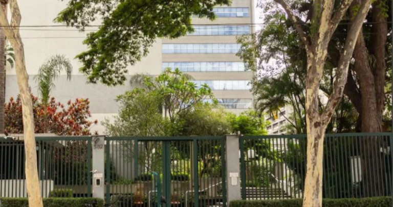 Imagem Imóvel com 3 Quartos à Venda, 128 m² em Itaim Bibi - São Paulo Imagem Imóvel com 3 Quartos à Venda, 128 m² em Itaim Bibi - São Paulo