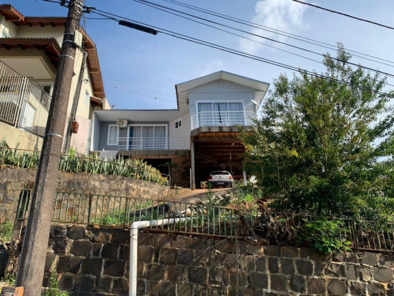Imagem Casa com 3 Quartos à Venda, 94 m² em Centro - Concórdia Imagem Casa com 3 Quartos à Venda, 94 m² em Centro - Concórdia