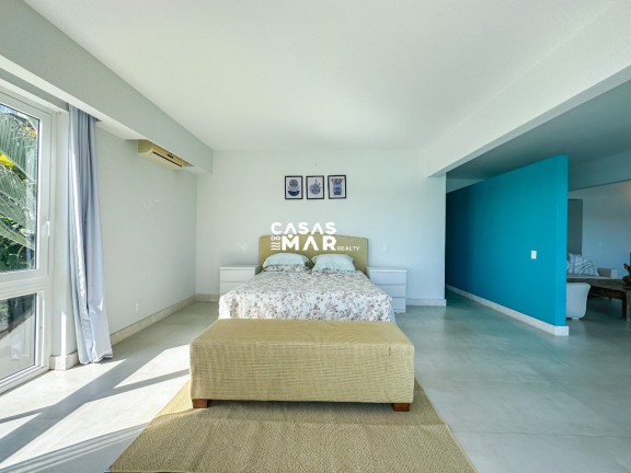 Imagem Imóvel com 5 Quartos para Alugar ou Temporada, 800 m² em Ferradura - Armação Dos Búzios Imagem Imóvel com 5 Quartos para Alugar ou Temporada, 800 m² em Ferradura - Armação Dos Búzios