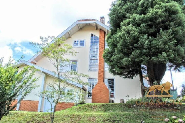 Imagem Casa com 4 Quartos à Venda, 180 m² em Alto Capivari - Campos Do Jordão Imagem Casa com 4 Quartos à Venda, 180 m² em Alto Capivari - Campos Do Jordão