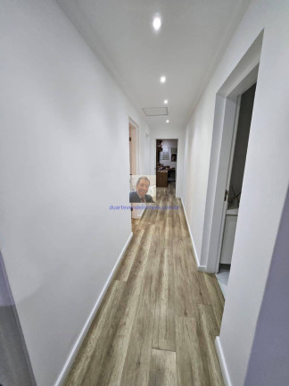 Imagem Casa com 3 Quartos à Venda, 330 m² em Barueri Imagem Casa com 3 Quartos à Venda, 330 m² em Barueri