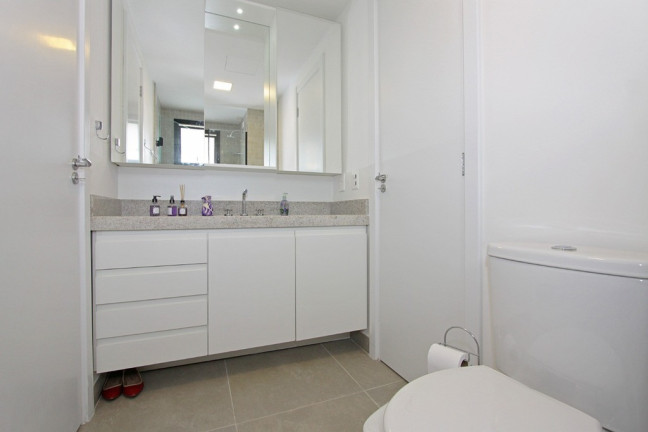 Imagem Apartamento com 3 Quartos à Venda, 100 m² em Menino Deus - Porto Alegre Imagem Apartamento com 3 Quartos à Venda, 100 m² em Menino Deus - Porto Alegre