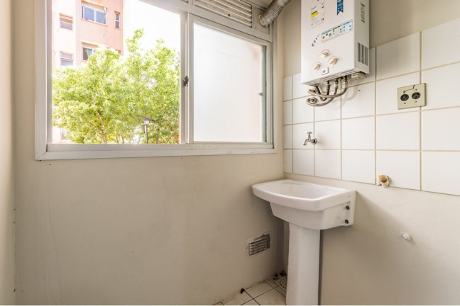 Imagem Imóvel com 2 Quartos à Venda, 58 m² em Jardim Carvalho - Porto Alegre Imagem Imóvel com 2 Quartos à Venda, 58 m² em Jardim Carvalho - Porto Alegre