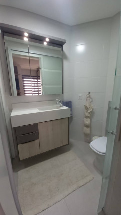 Imagem Apartamento com 2 Quartos à Venda, 68 m² em Abraão - Florianópolis Imagem Apartamento com 2 Quartos à Venda, 68 m² em Abraão - Florianópolis