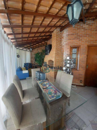 Imagem Casa com 5 Quartos à Venda, 330 m² em Itaipu - Niterói Imagem Casa com 5 Quartos à Venda, 330 m² em Itaipu - Niterói