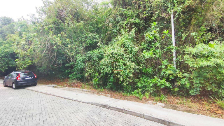 Imagem Terreno à Venda, 360 m² em Piratininga - Niterói Imagem Terreno à Venda, 360 m² em Piratininga - Niterói