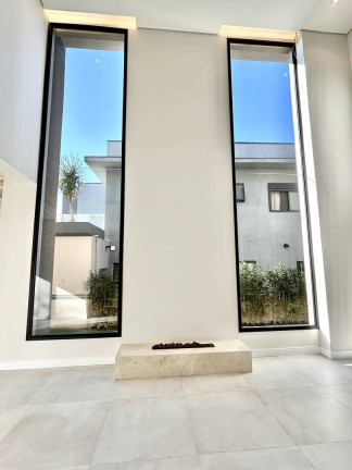 Imagem Casa com 3 Quartos à Venda, 372 m² em Alphaville - Santana De Parnaíba Imagem Casa com 3 Quartos à Venda, 372 m² em Alphaville - Santana De Parnaíba