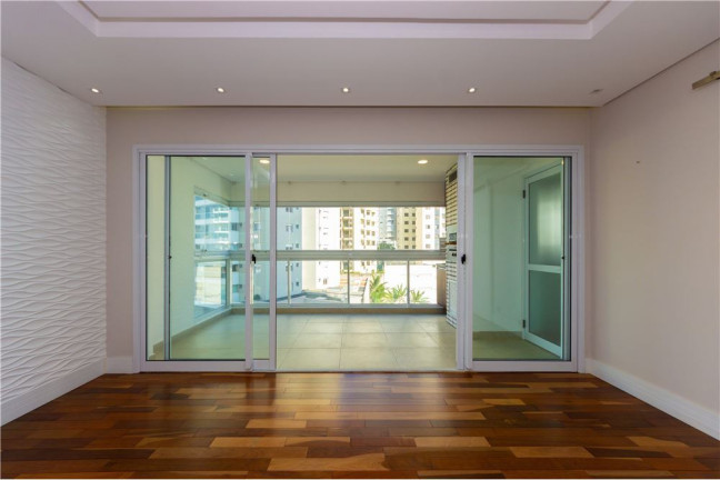 Imagem Imóvel com 3 Quartos à Venda, em Vila Mariana - São Paulo Imagem Imóvel com 3 Quartos à Venda, em Vila Mariana - São Paulo