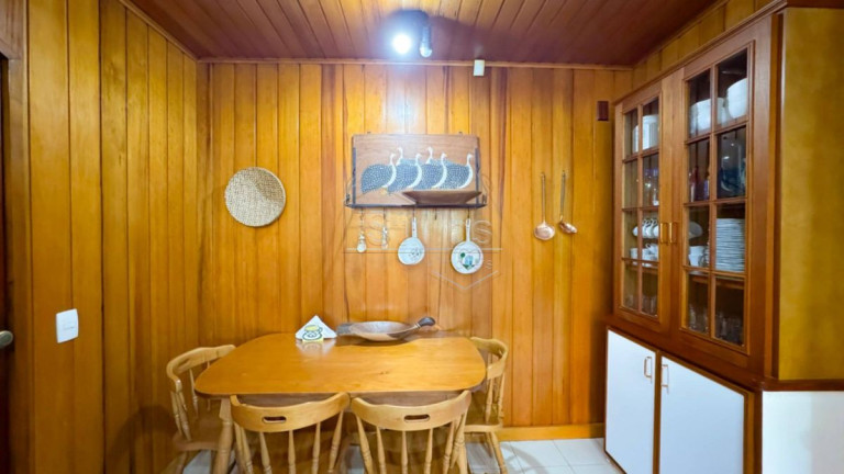 Imagem Casa com 5 Quartos à Venda, 1.230 m² em Jardim Embaixador Imagem Casa com 5 Quartos à Venda, 1.230 m² em Jardim Embaixador