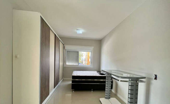 Imagem Casa de Condomínio com 4 Quartos à Venda, 364 m² em Santo Antonio - Capão Da Canoa Imagem Casa de Condomínio com 4 Quartos à Venda, 364 m² em Santo Antonio - Capão Da Canoa