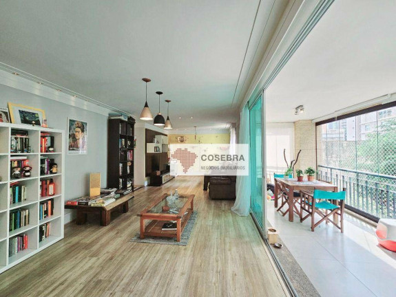Apartamento com 3 Quartos à Venda, 167 m² em Campo Belo - São Paulo