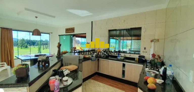 Imagem Chácara com 5 Quartos à Venda, 360.000 m² em Centro - Sarapuí Imagem Chácara com 5 Quartos à Venda, 360.000 m² em Centro - Sarapuí