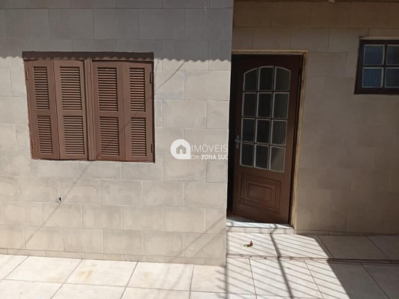Imagem Casa com 2 Quartos à Venda, 56 m²